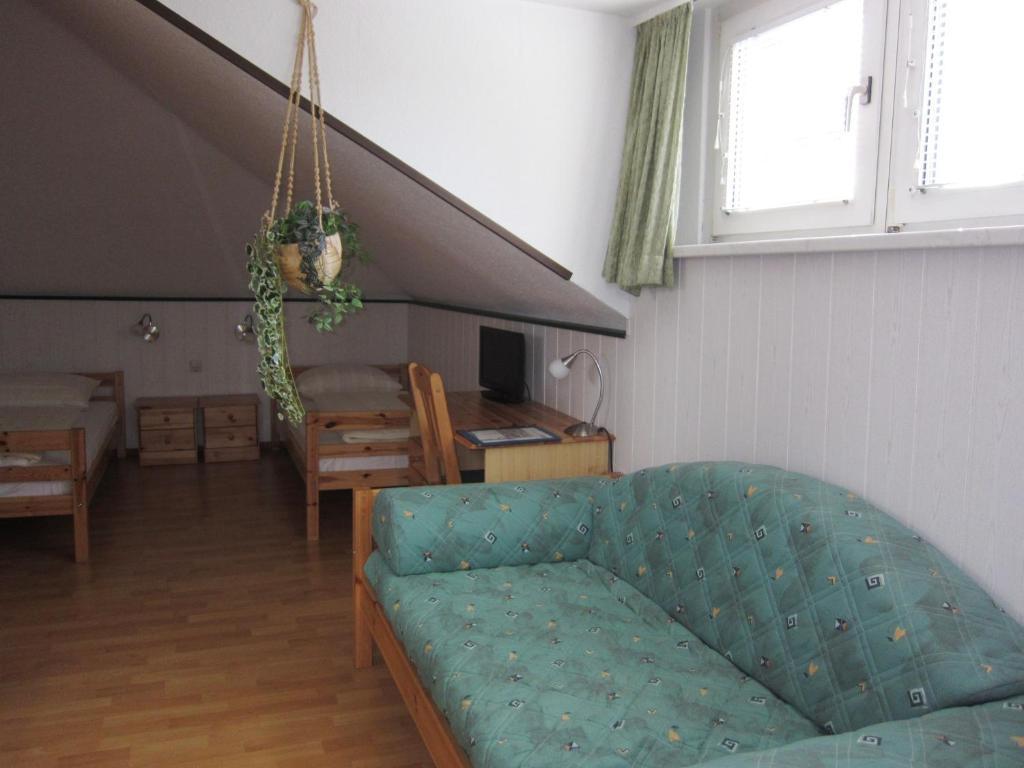 Hotel Voeslauerhof Bad Voeslau Buitenkant foto